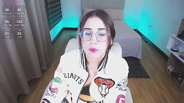 KittyCute- Chat XXX in diretta