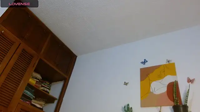 Chatroom XXX en direct de ivanna_dl