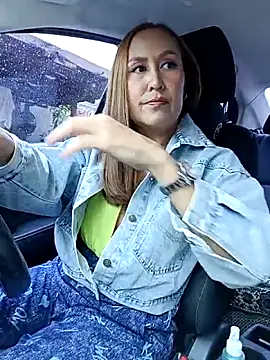 nam_tootsis' Live XXX Chat