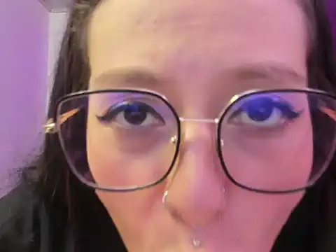 nataliasweet98's Live XXX Chat