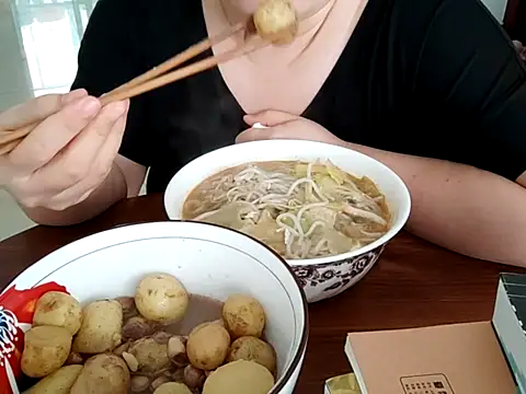 Chat XXX Live AngelwithEcup