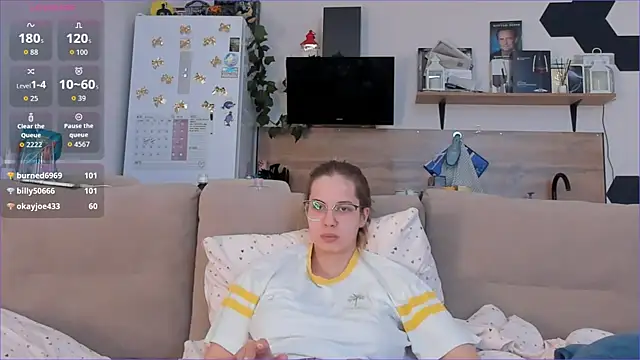 Hot__K Chat XXX live