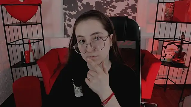 VirtuallVoyant Chat XXX live