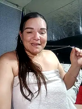 Chatroom XXX en direct de Zuleyka_69