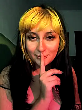 Lola_bunnyboll 现场XXX聊天