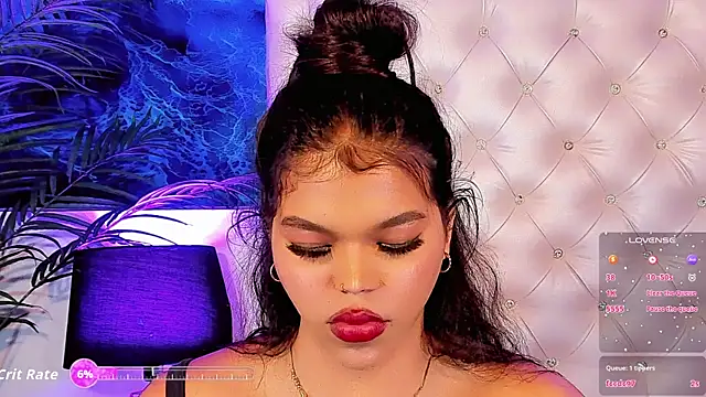 Keira_Fox31 Chat XXX live