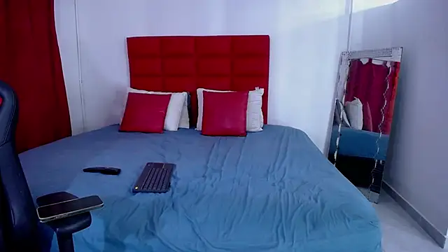 LyonGallego_ Webcam show