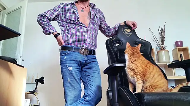 عرض كام ChrisKox