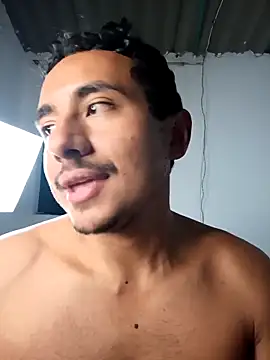 دردشة Simone_Miller الجنسية المباشرة