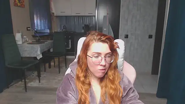 Chat XXX en directo de Reginasmilee