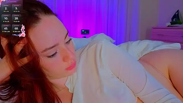 StacyWatts Adlı Modelin Canlı XXX Sohbeti