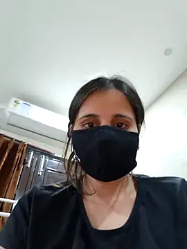 tinaarora 现场XXX聊天