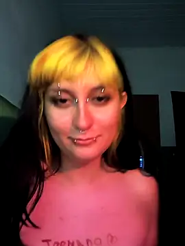 Lola_bunnyboll 라이브 XXX 채팅