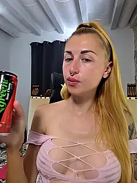 kylie_blck's Live XXX Chat