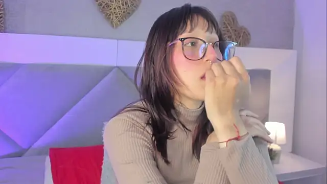 Mariana_Joness Chat XXX live