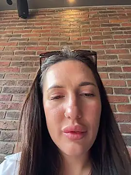 AleksandraRich's Live XXX Chat