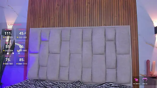 Scarlet_Rosexx: онлайн-секс-чат