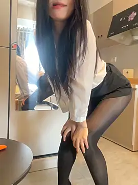 ZHJKS9988 Chat XXX live