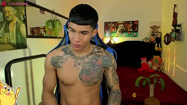 Show modela Damian_latinxxx na web-kameri