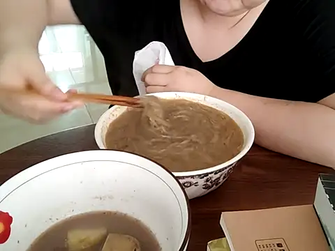 AngelwithEcup Chat XXX live