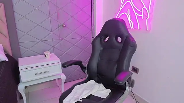 Živý XXX chat Amber_Harriis