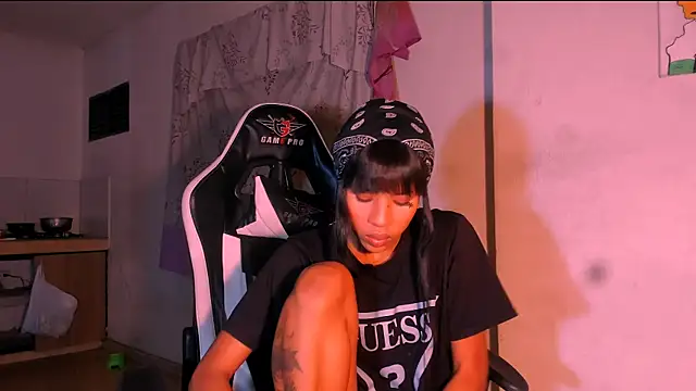 bad_girl_xxx Chat XXX live