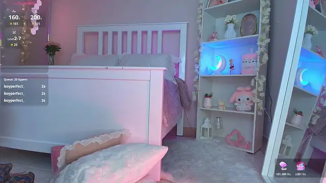 Chat XXX en directo de ely_cherry18