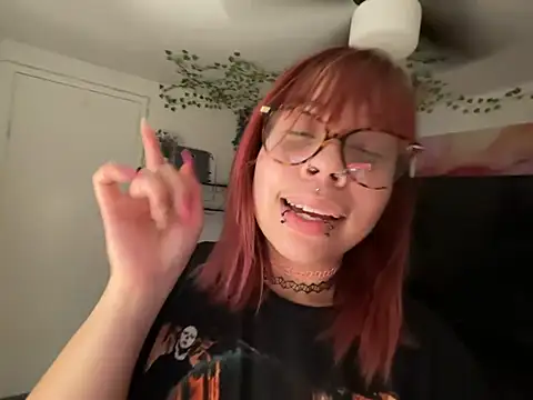 moan4mona 现场XXX聊天