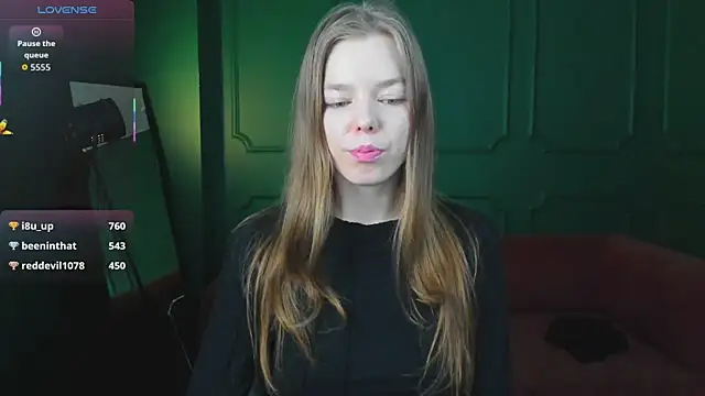 Živý XXX chat _Tina_Tayllor_