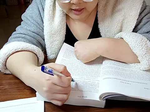 Czat XXX na żywo – AngelwithEcup