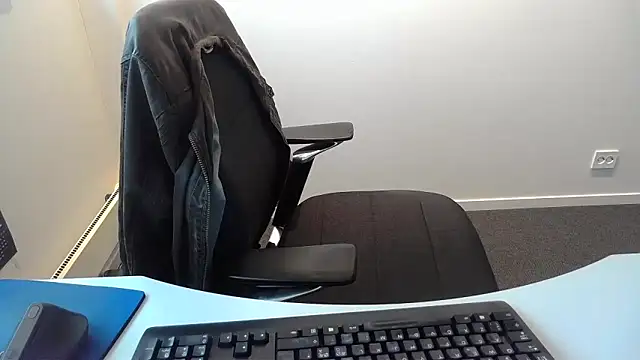 Buggemann élő XXX-chatje