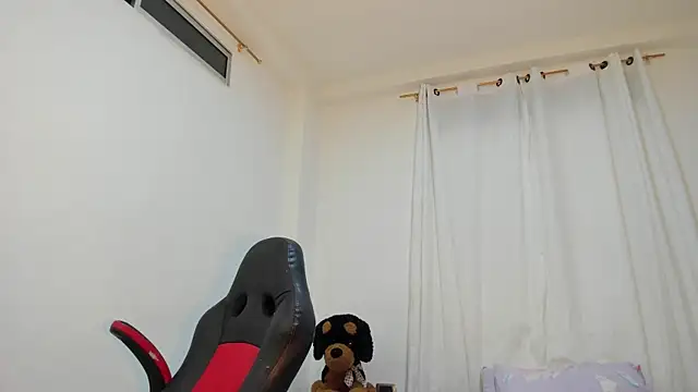 ana_maria___のライブXXXチャット