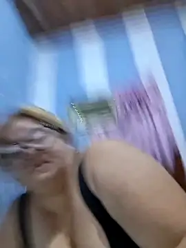 Chat +18 de Carlotaazul ao vivo