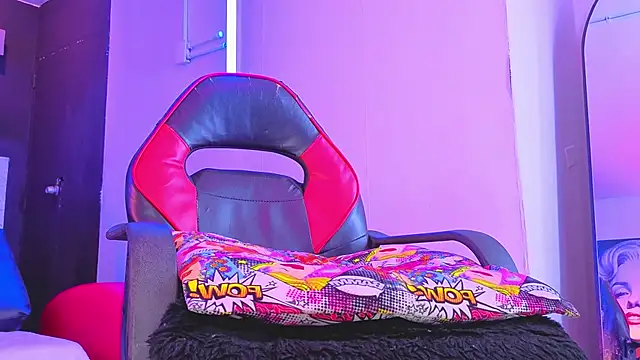 Czat XXX na żywo – nova_salvatore