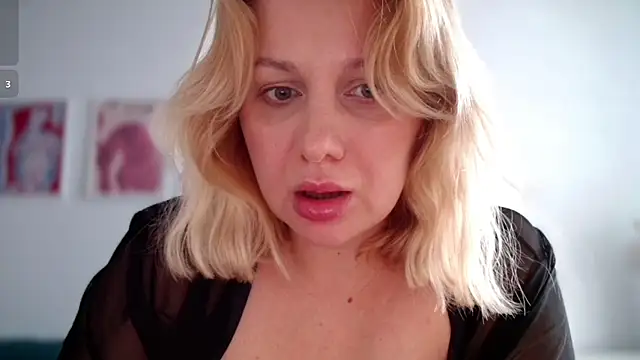 XXX chat uživo modela Avery_Wilson