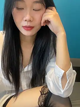 XXX chat uživo modela ZHJKS9988