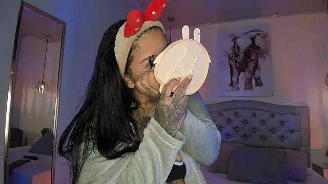 Онлайн чат XXX ayshel__