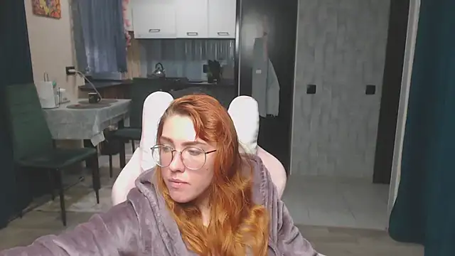 Chatroom XXX en direct de Reginasmilee