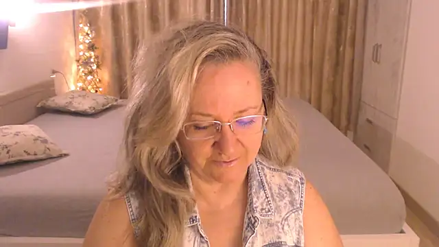 Raisshy: онлайн-секс-чат