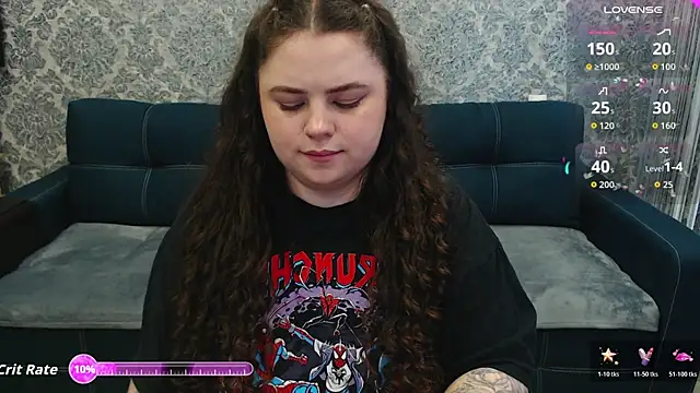 LunaRoub Adlı Modelin Canlı XXX Sohbeti