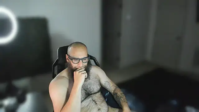 Živý XXX chat MastaWolfy