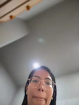 SheenaBrooke 现场XXX聊天