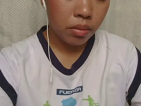 XXX chat uživo modela ChubbyButty