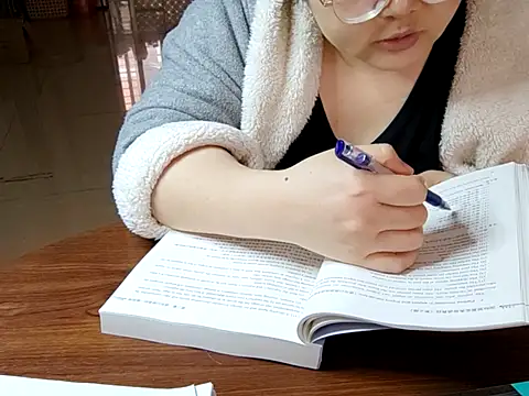 AngelwithEcup 网络视讯表演