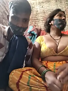 Indiandesicouple155 webcam show