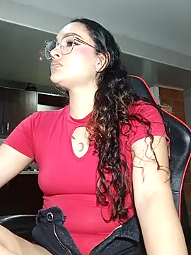 EMILYY_FOXY 现场XXX聊天