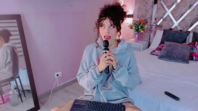 KatherineGomez 现场XXX聊天