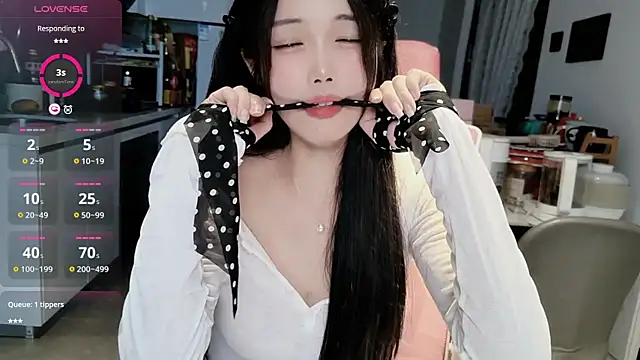 Mary-0808 现场XXX聊天