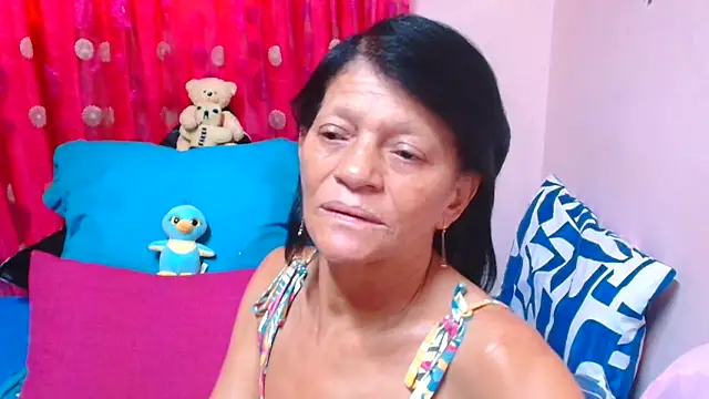 Chat XXX en directo de SLUTTYROXY