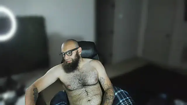 MastaWolfy – Live XXX-chat